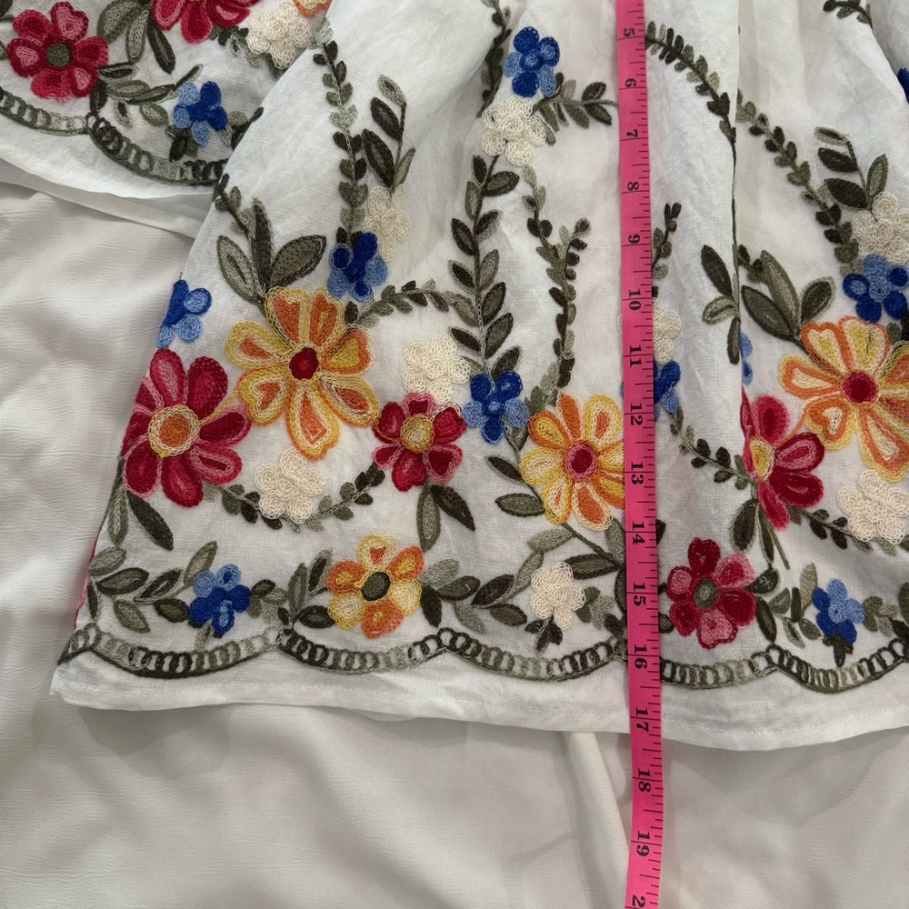 Floral Embroidered Two Way Off The Shoulder Blouse, White & Colorful, Size Small - Picture 6 of 8